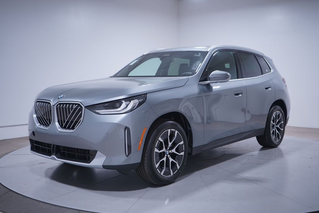 New 2026 Gray Metallic BMW 30 xDrive image 1