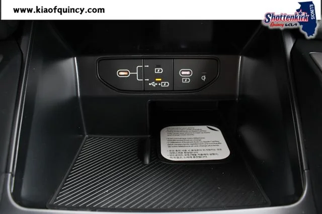 New 2026 White Kia EX image 37