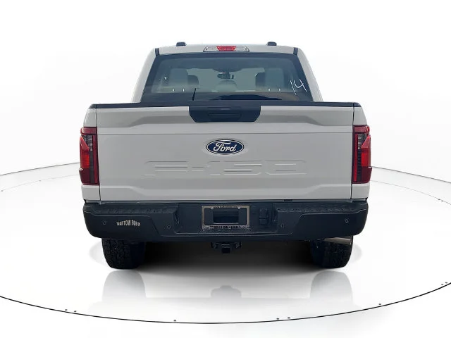 New 2026 Oxford White Ford XL image 6