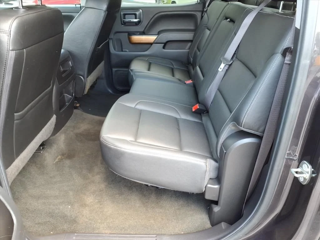 Used 2016 Gray Chevrolet LTZ image 12