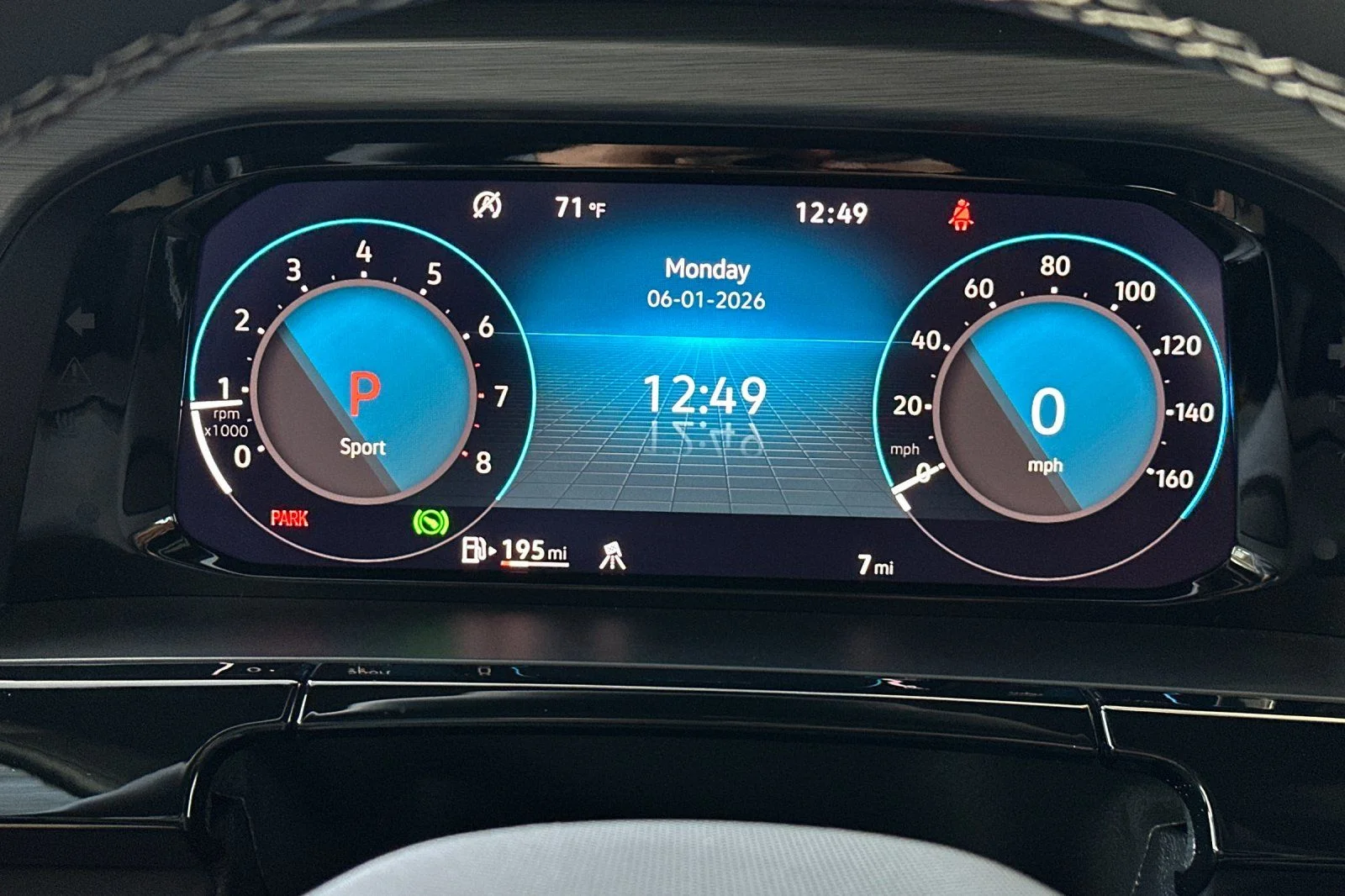 New 2026 White Volkswagen 2.0T SE w/Technology image 22