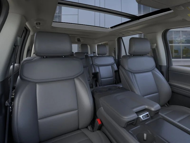 New 2026 Star White Metallic Tri-Coat Ford Active image 10