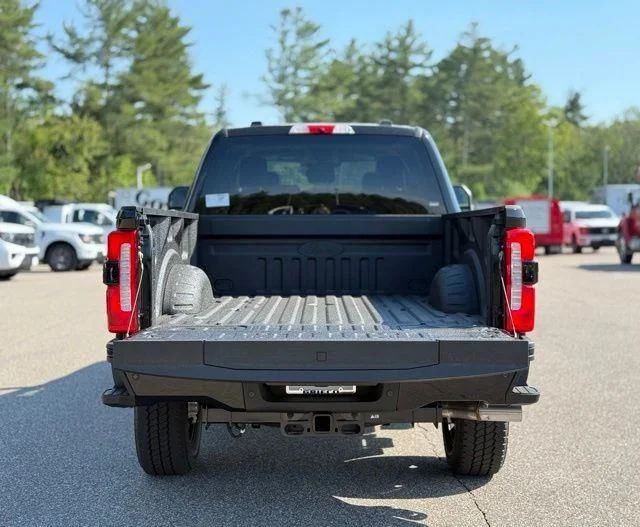 New 2026 Agate Black Metallic Ford F-250® Lariat® image 6