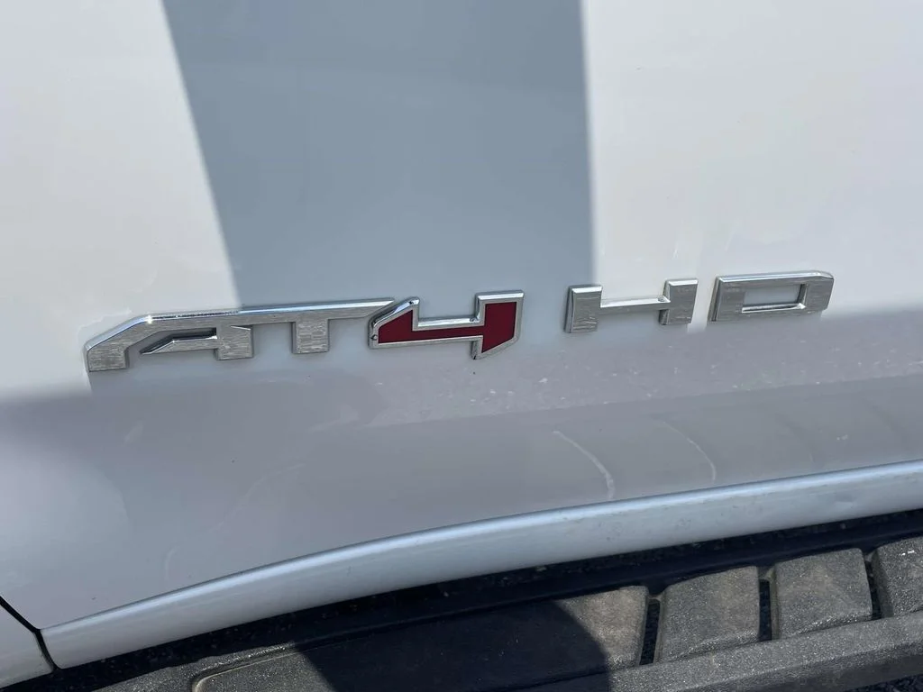 Used 2024 Summit White GMC AT4 image 9