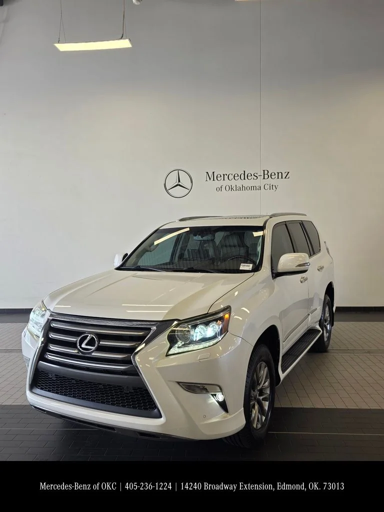 Used 2014 White Lexus 460 Luxury image 1