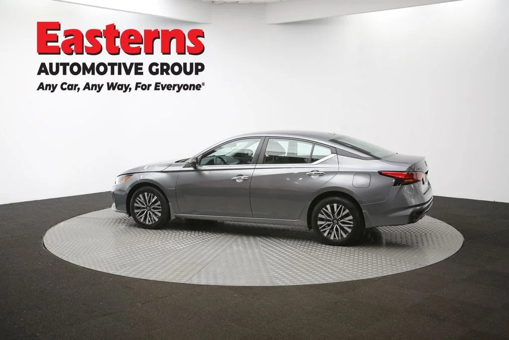 Used 2024 Gray Nissan 2.5 SV image 60
