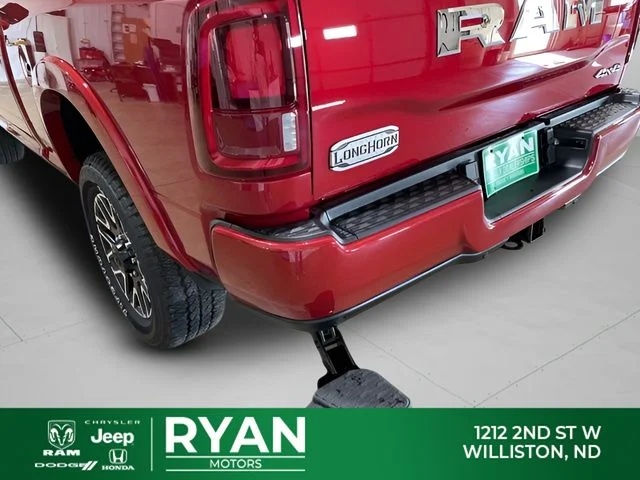 New 2026 Molten Red Pearl-Coat Exterior Paint RAM Limited Longhorn image 16