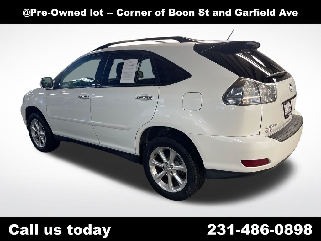 Used 2009  Lexus 350 image 3