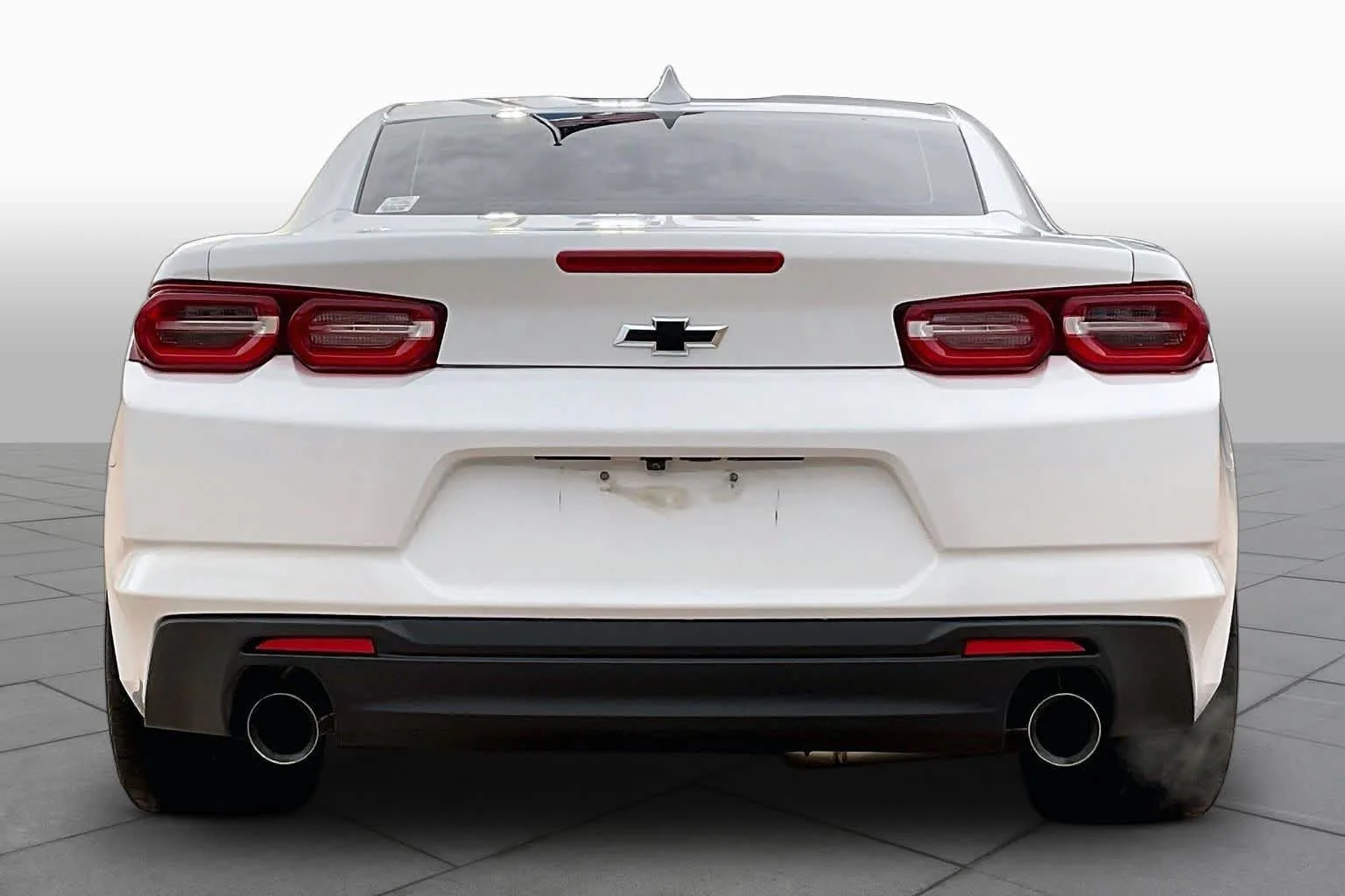 Used 2023 Summit White Chevrolet LT1 image 5