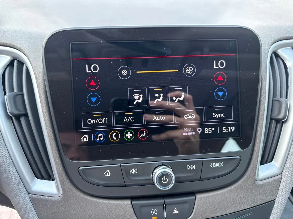 Used 2024 White Chevrolet LT image 22