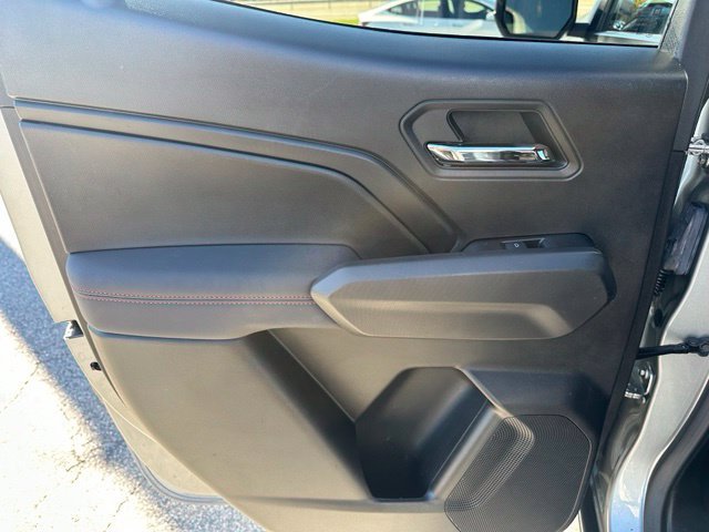 Used 2024 Gray Chevrolet Z71 image 15