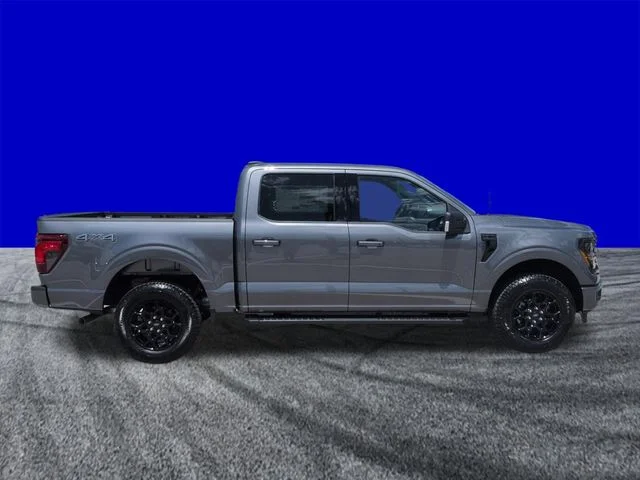 New 2026 Carbonized Gray Metallic Ford XLT image 3