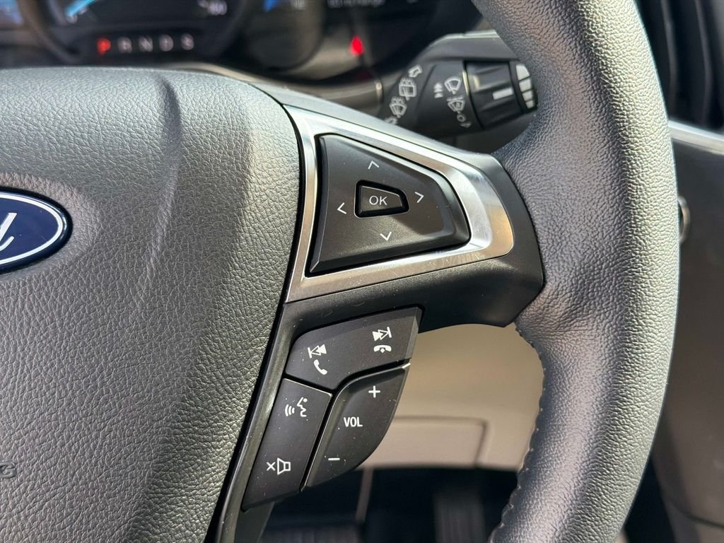 Used 2022 Silver Ford Titanium image 29