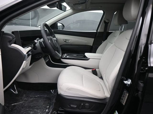 Used 2025 Gray Hyundai SEL Convenience image 11