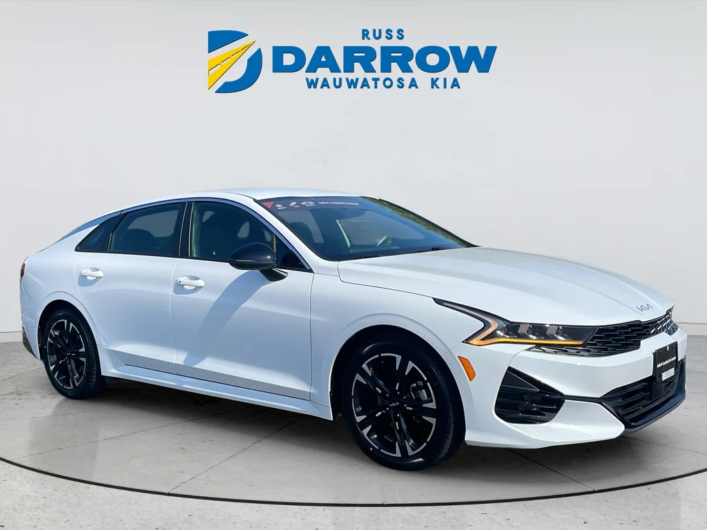 Used 2023 White Kia GT-Line image 7