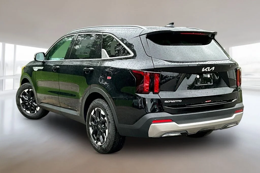 New 2026 Ebony Black Kia S image 3