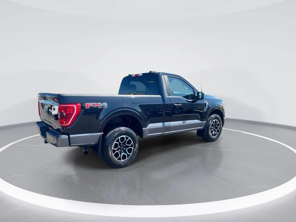 Used 2022 Black Ford XLT image 8