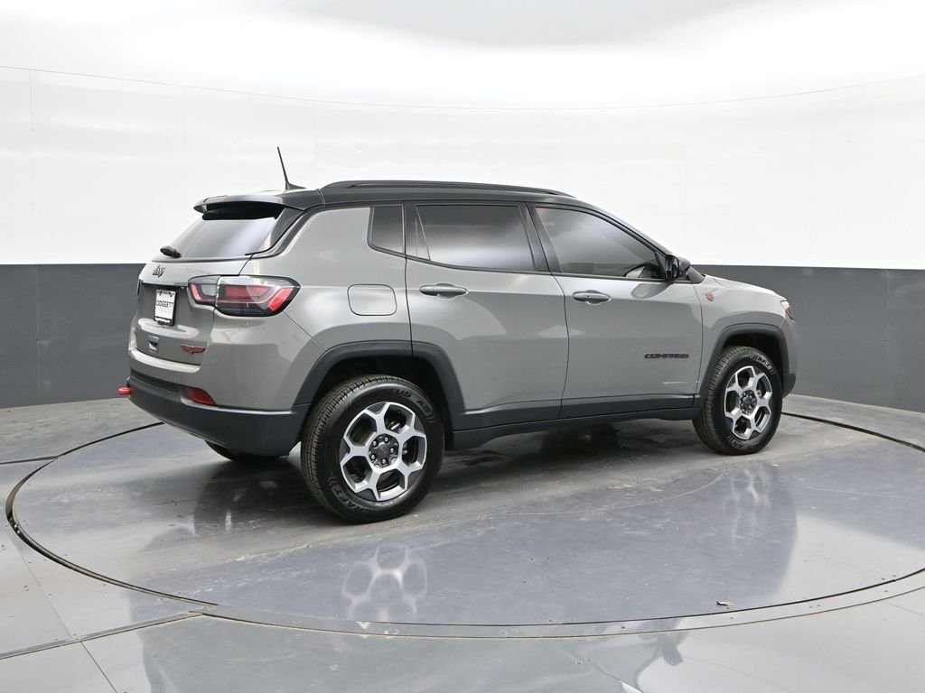Used 2022 Gray Jeep Trailhawk image 15