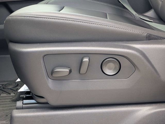 2026 Chevrolet Silverado 1500 LTZ - Photo 20