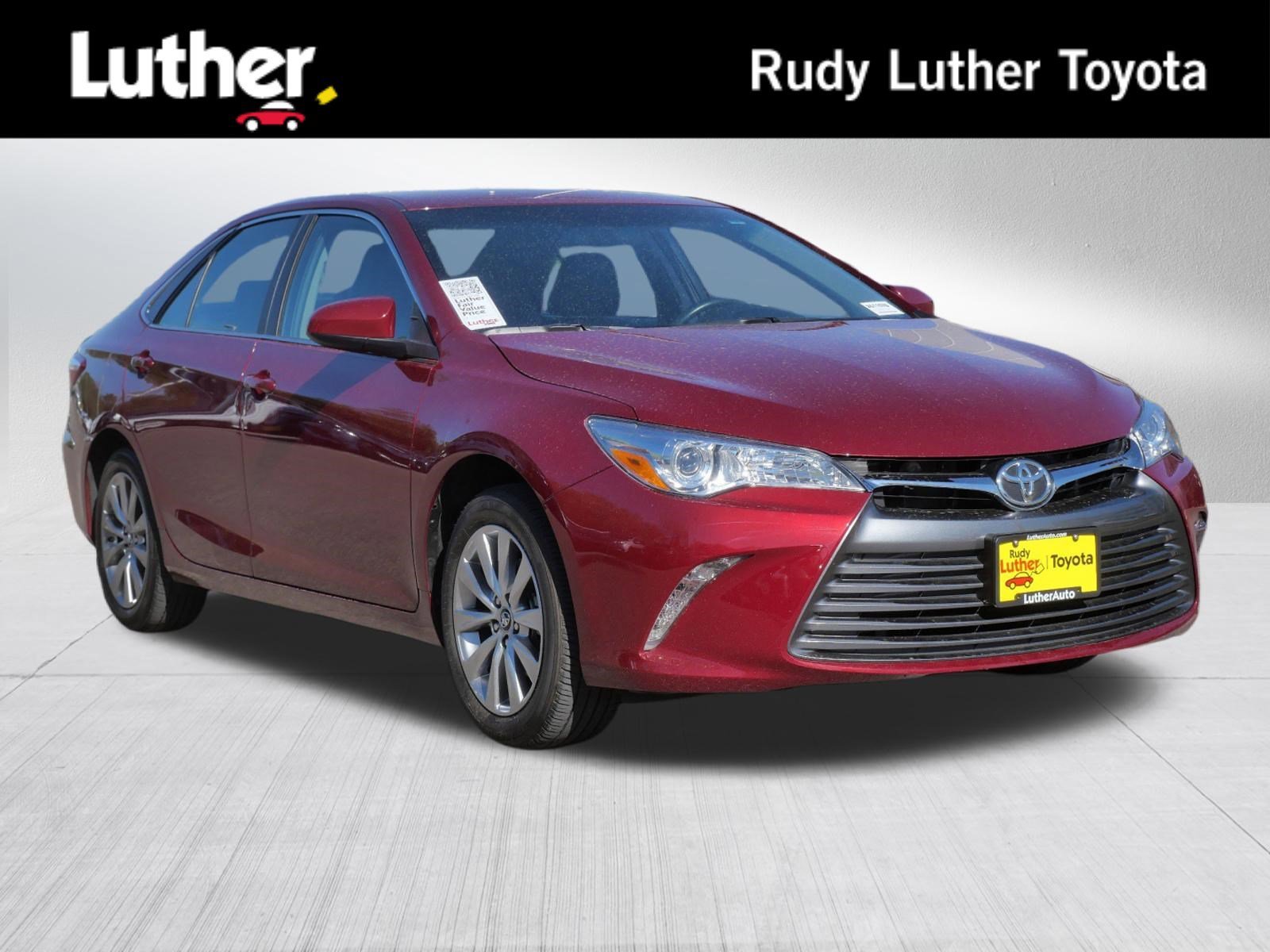 2017 Toyota Camry 2.5 Auto XLE's photo