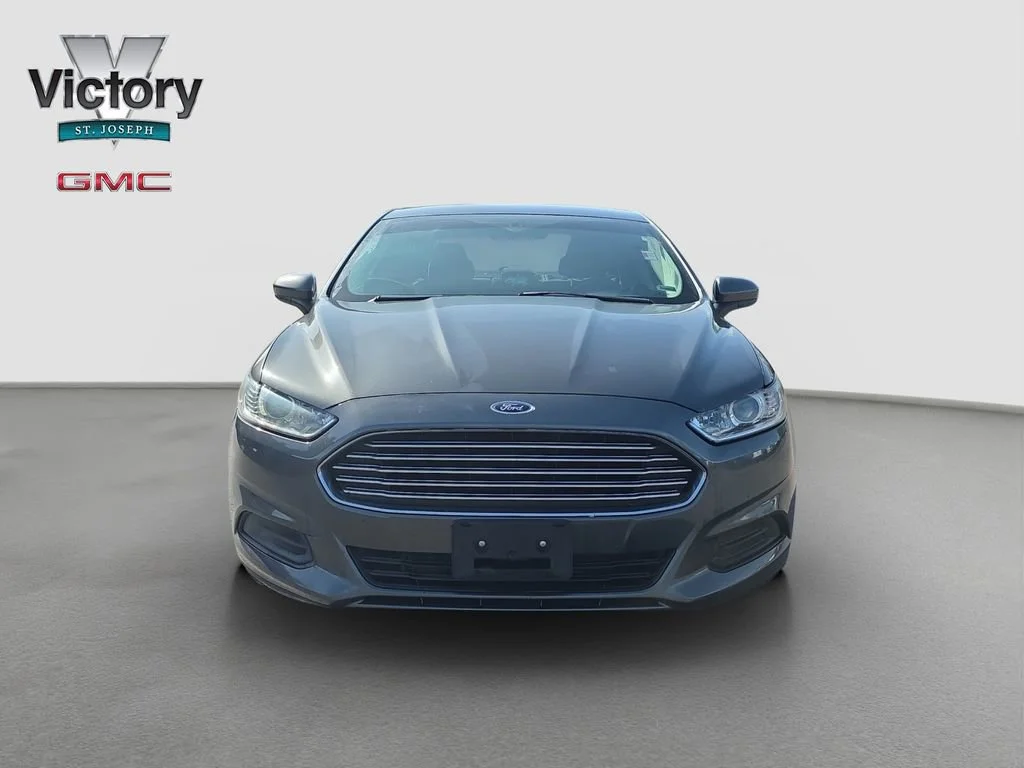 Used 2016 Ford Fusion S with VIN 3FA6P0G75GR383183 for sale in Kansas City