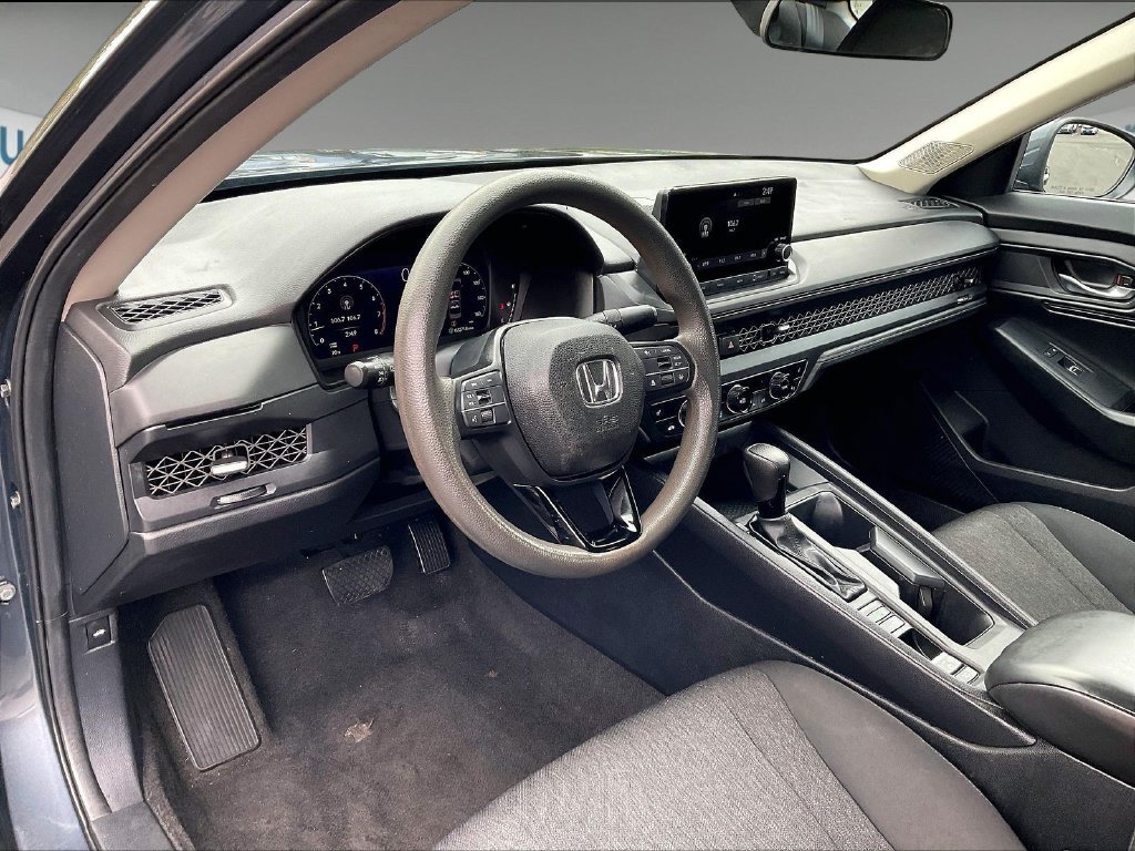 Used 2024 Gray Metallic Honda EX image 8