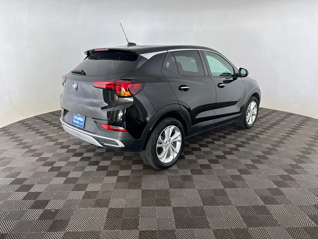 Used 2023 Black Buick Preferred image 5