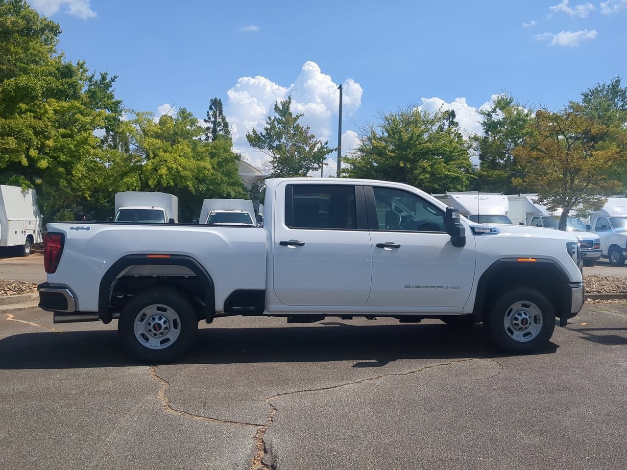 2026 GMC Sierra 2500HD Pro - Photo 9