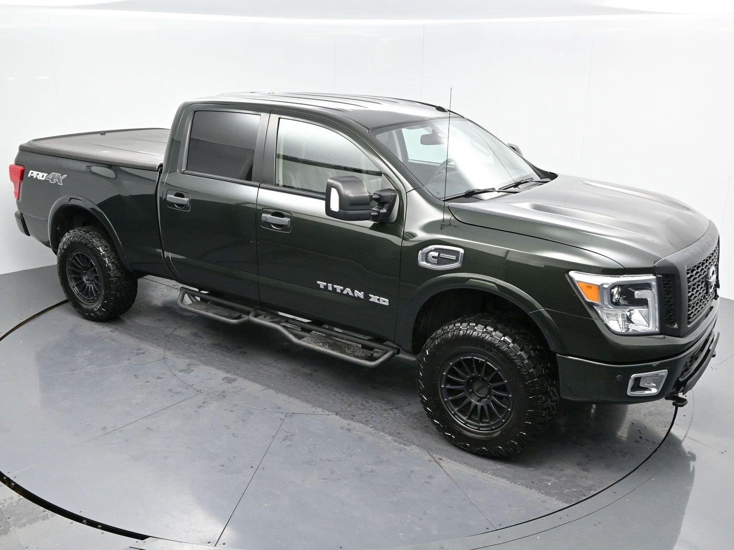 Used 2019 Midnight Pine Metallic Nissan PRO-4X image 39