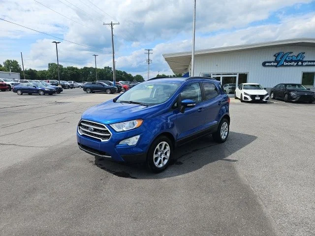 Used 2020 Blue Ford SE image 2