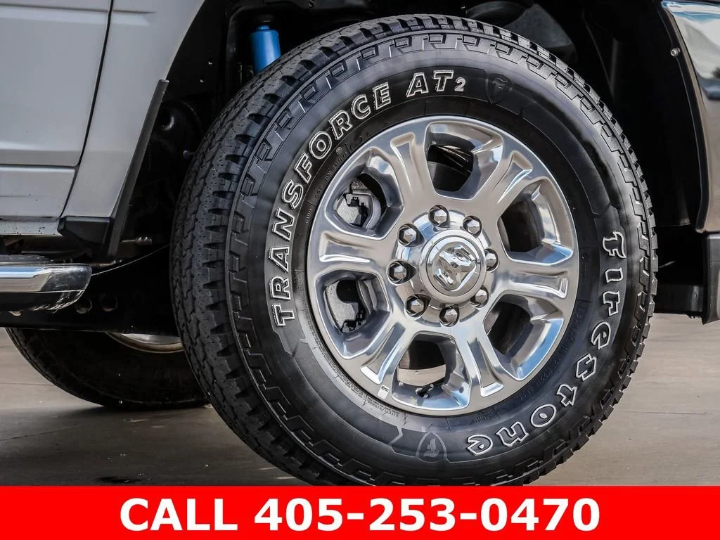 Used 2025 White Ram Big Horn image 9