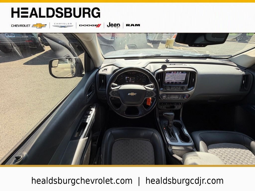 Used 2016 Gray Chevrolet Z71 image 16