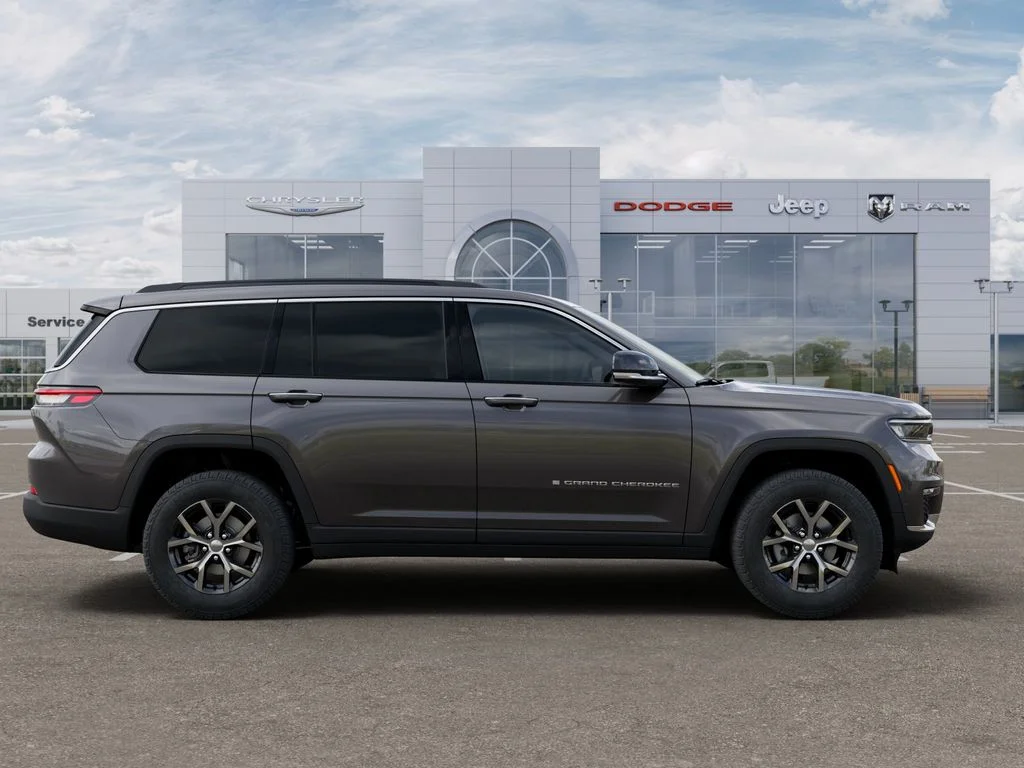 New 2025 Baltic Gray Metallic Clear-Coat Exterior Paint Jeep Limited image 22