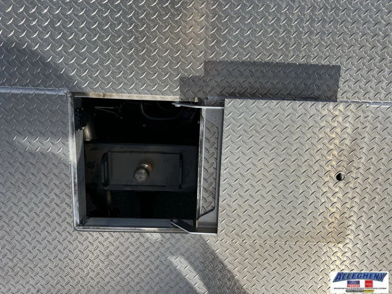 2025 Ford F-550 Super Duty Chassis Cab XL - Photo 10