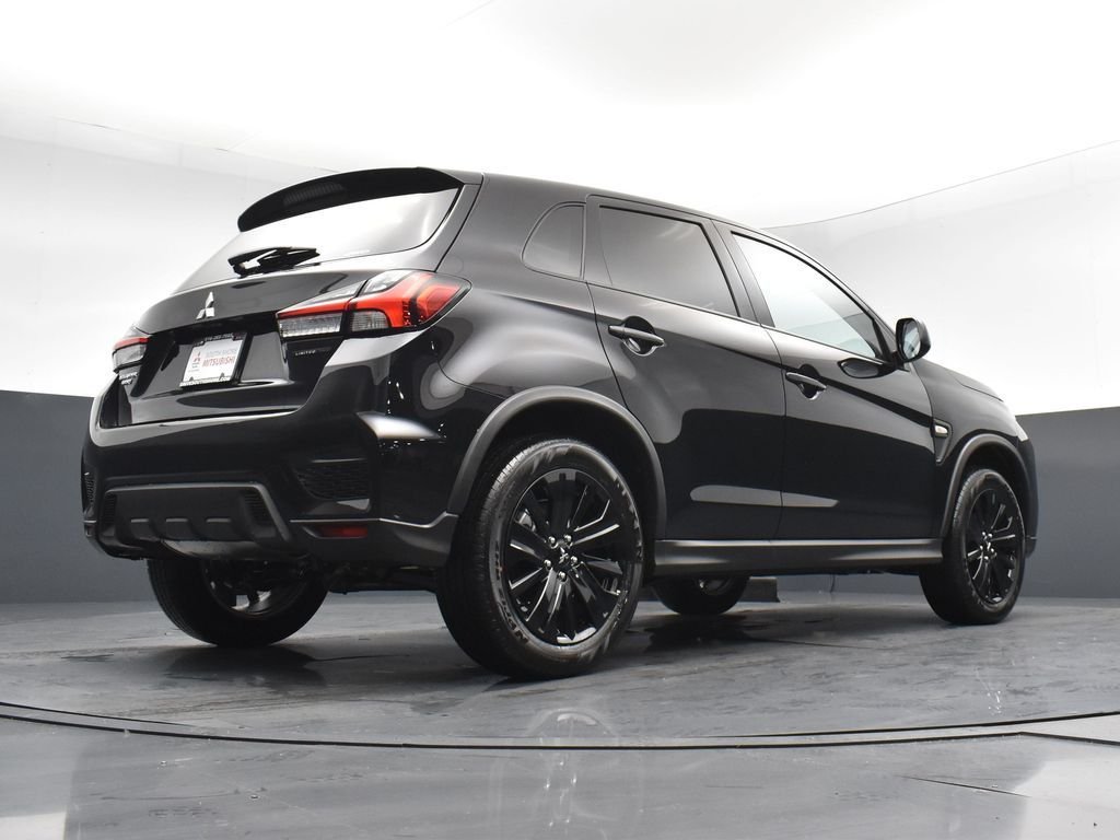 New 2026 Black Mitsubishi 2.0 LE image 21