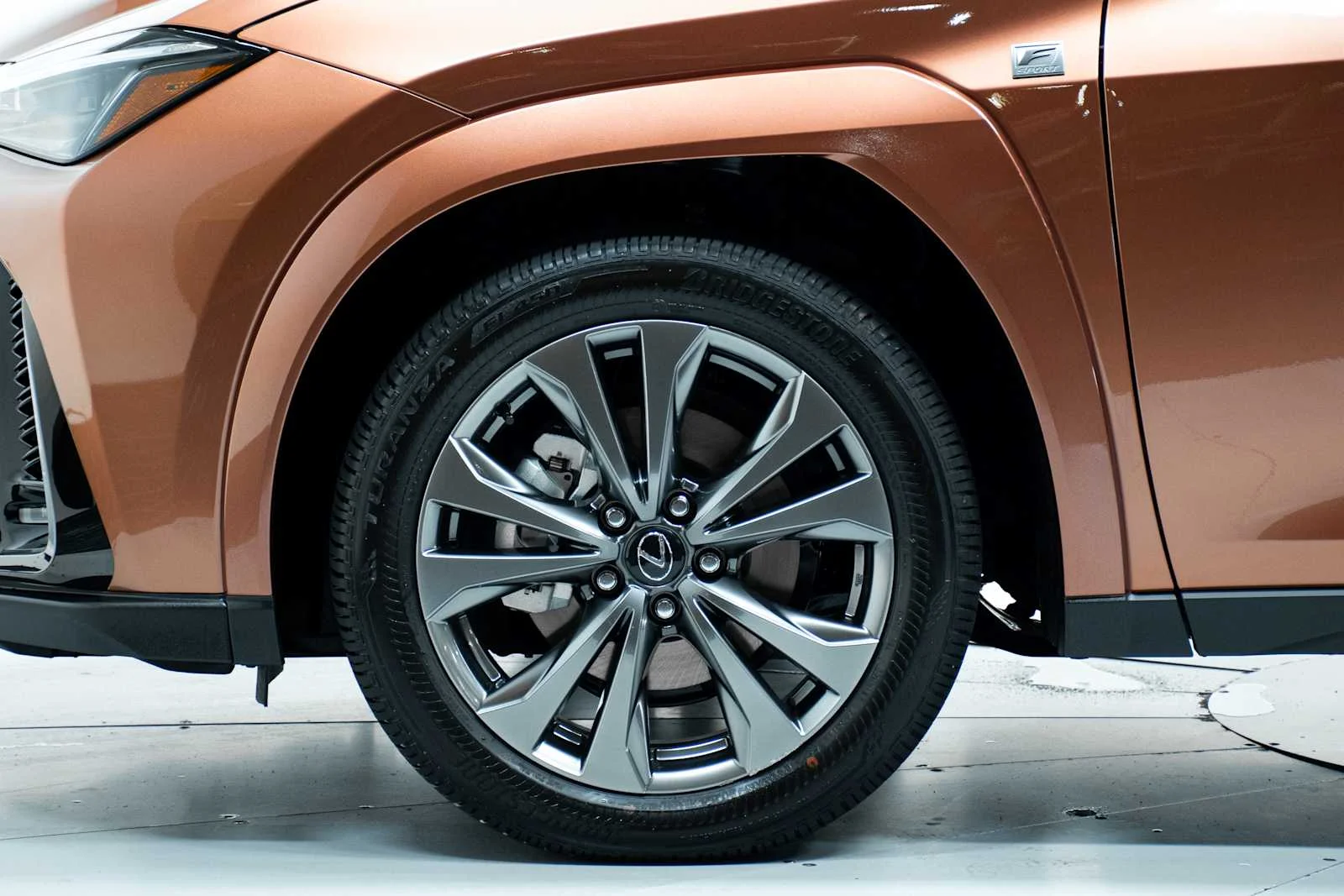 Used 2025 COPPER CREST WITH OBSIDIA Lexus F SPORT Design image 10