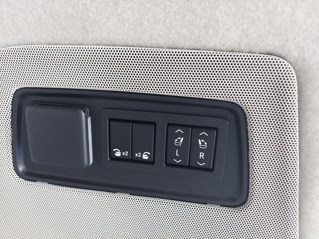 Used 2021 White Cadillac Premium Luxury Platinum image 49