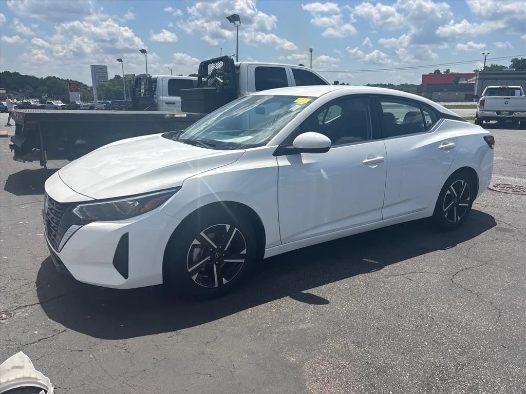 Used 2025 White Nissan SV image 2
