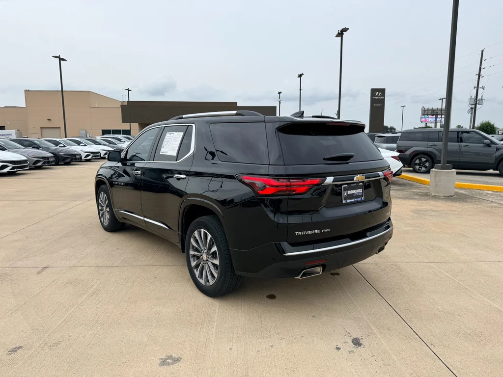 Used 2023 Mosaic Black Metallic Chevrolet Premier image 8