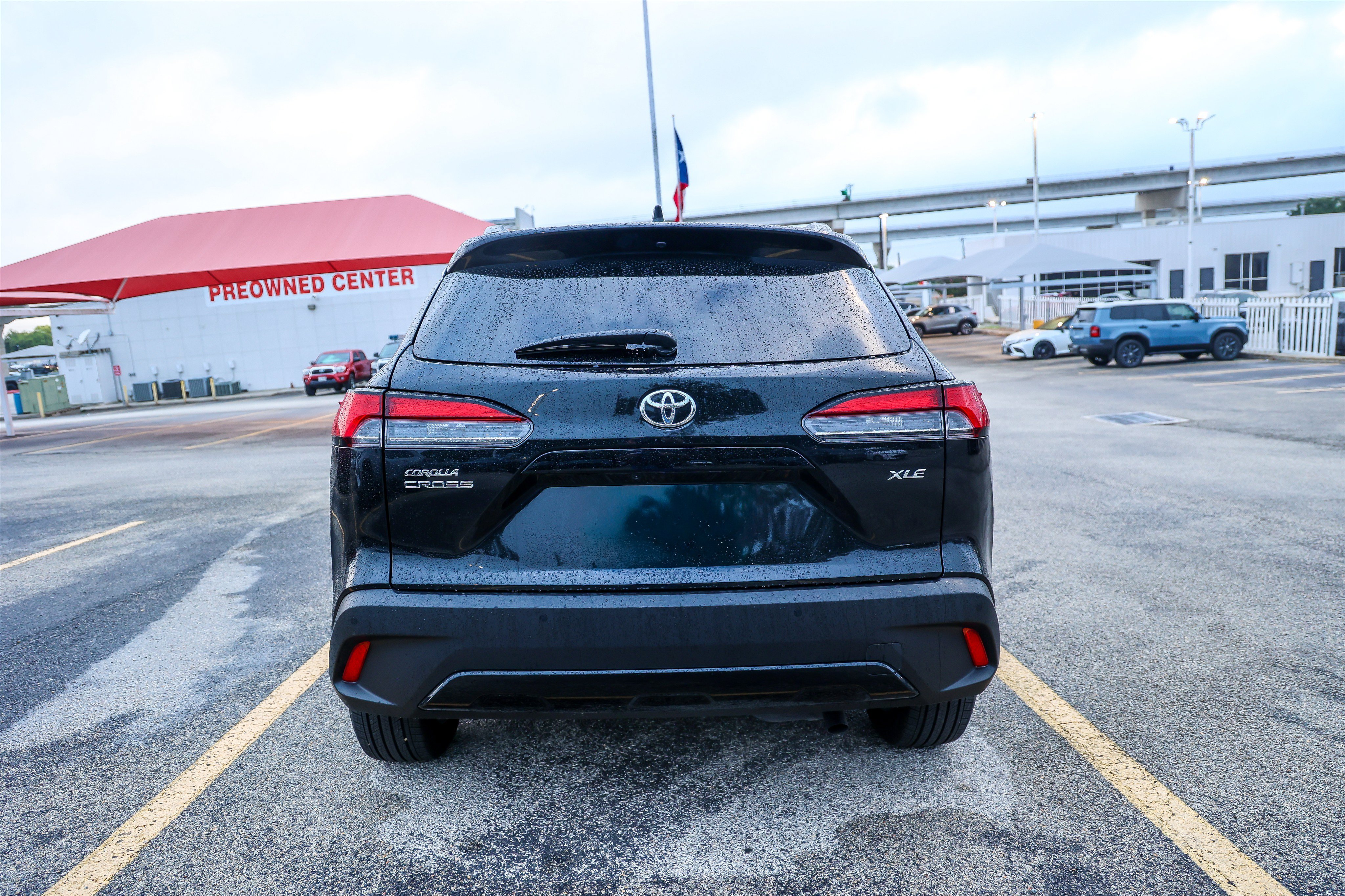 Used 2026 JET BLACK Toyota XLE image 8