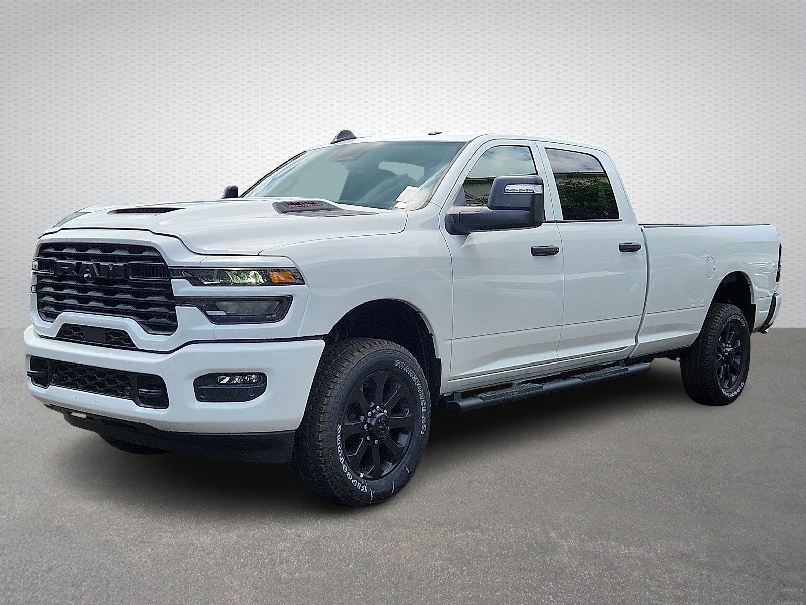 New 2026 Bright White Clear-Coat Exterior Paint RAM Black Express Crew Cab 4x4 8" Box image 3