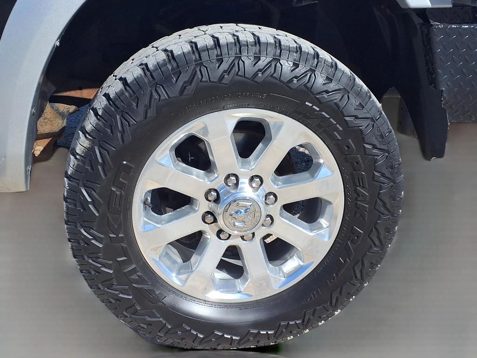 2012 RAM Ram 2500 Pickup Laramie - Photo 9