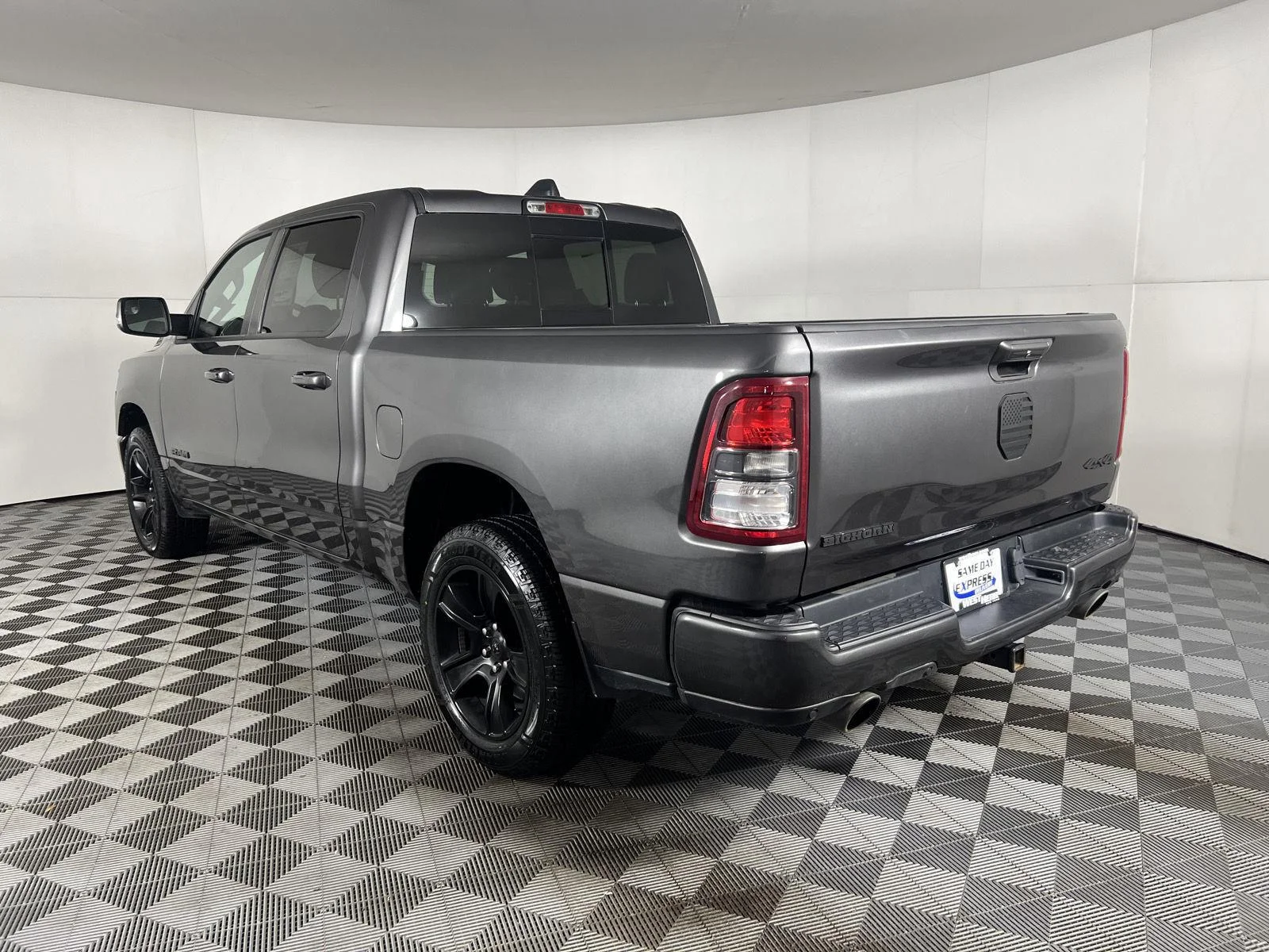 Used 2022 Granite Crystal Metallic Clearcoat Ram Big Horn image 25