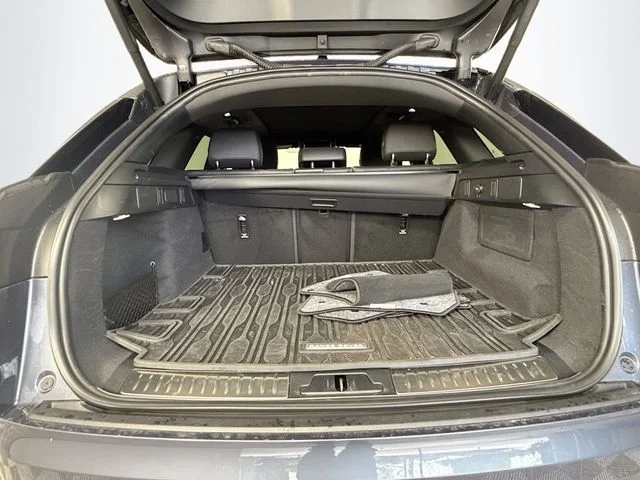 Used 2026 Blue Land Rover S image 28