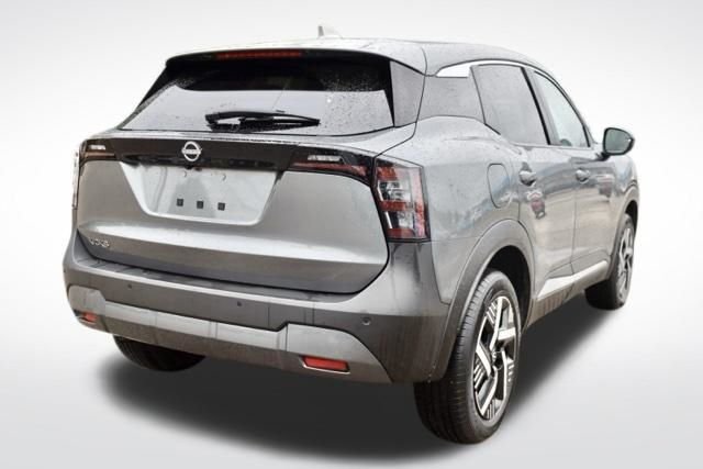 Used 2025 Gray Nissan SV image 9