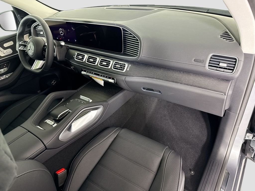 New 2026 Selenite Grey Metallic Mercedes-Benz GLS 450 image 19