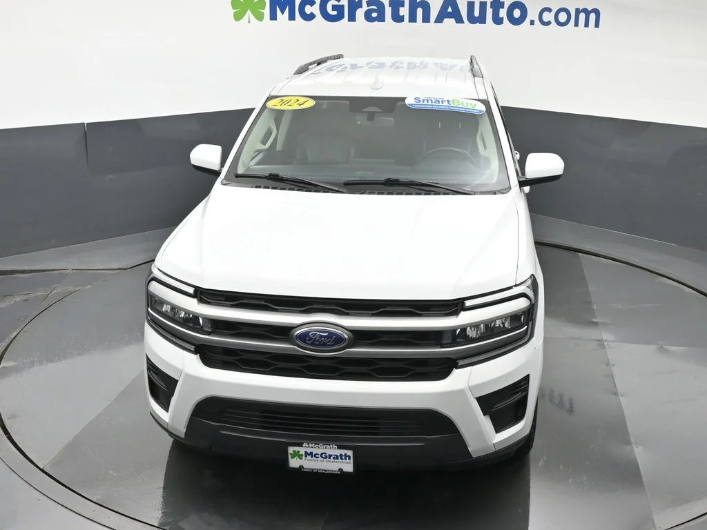 Used 2024 White Ford XLT image 32