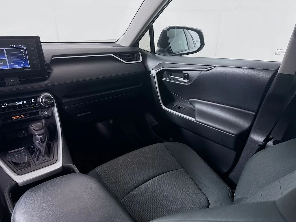 Certified Used 2021 Silver Sky Metallic Toyota XLE image 21