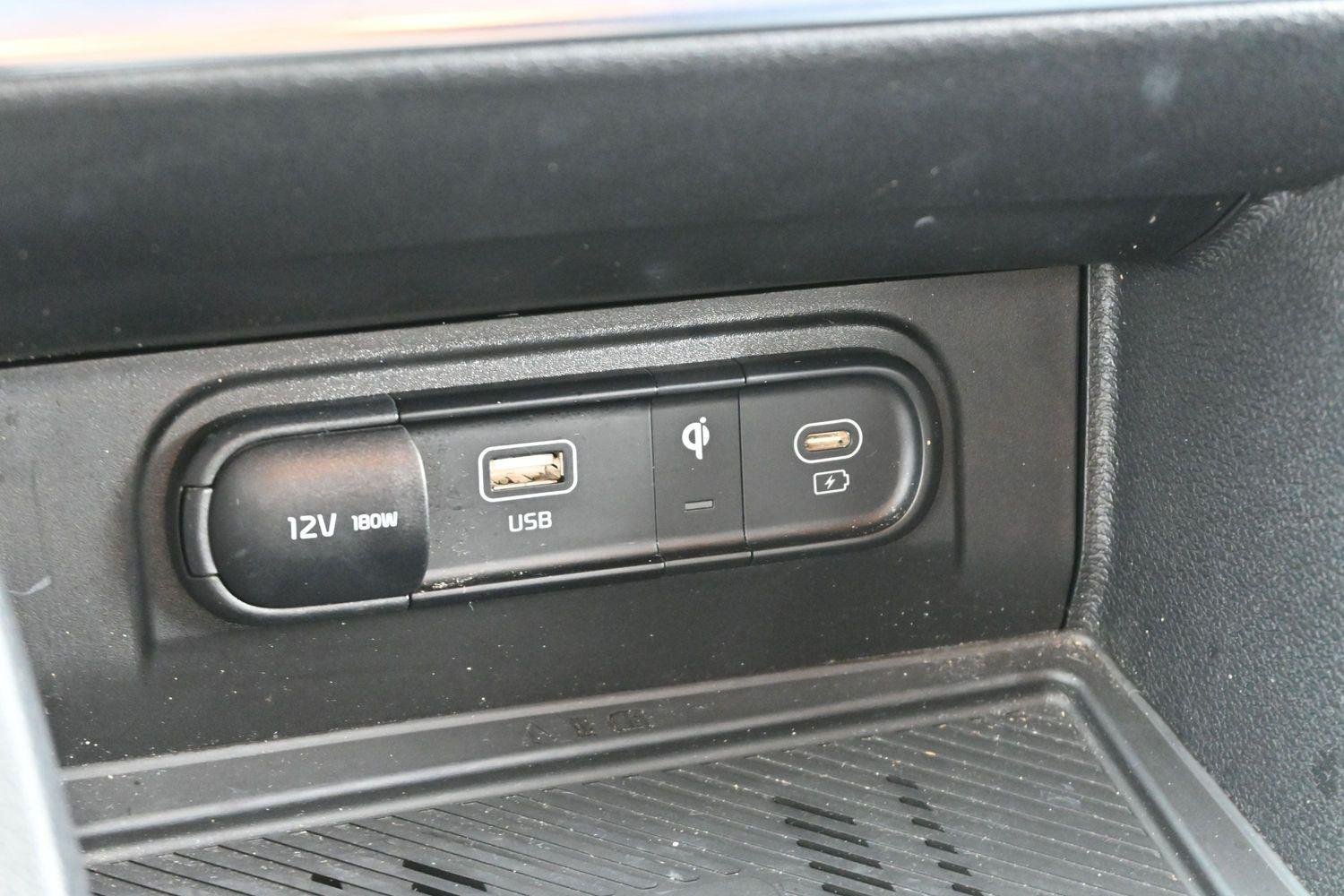 Used 2024 Sapphire Blue Kia X-Line image 23