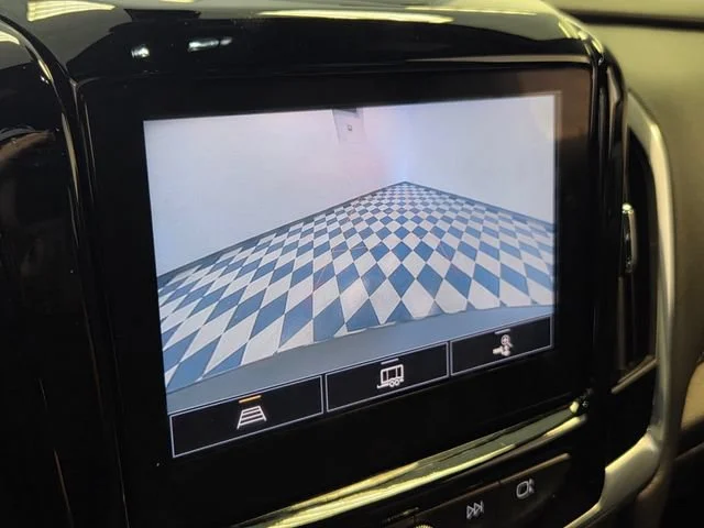 Used 2022 SILVER SAGE METALLIC Chevrolet LT Cloth image 23